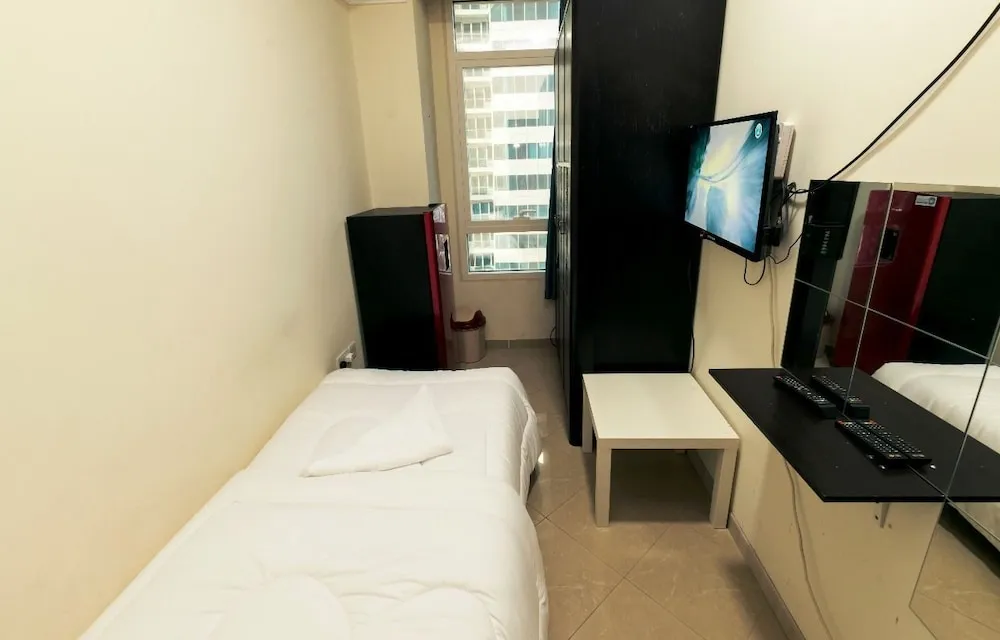 Basic Tek Kişilik Oda, Sadece kadınlar için, Şehir Manzaralı, Kule