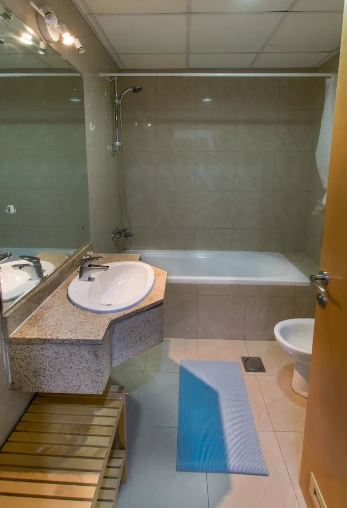 Design Tek Kişilik Oda, Sadece erkekler için, Şehir Manzaralı, Kule