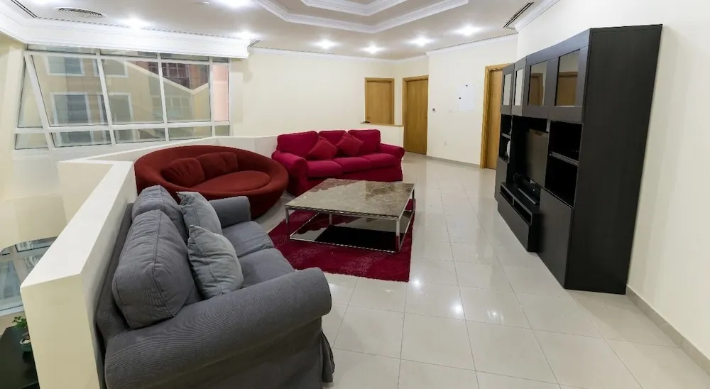 Basic Oda, Sadece kadınlar için, Kısmi Deniz Manzaralı, Kule