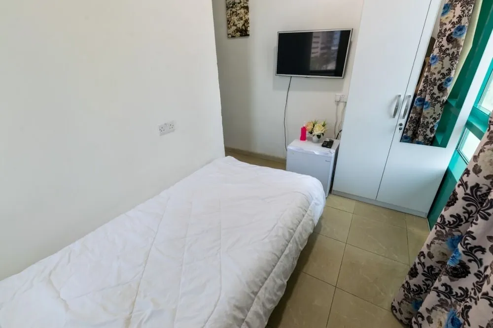 Standard Tek Kişilik Oda, Sadece kadınlar için, Şehir Manzaralı, Kule