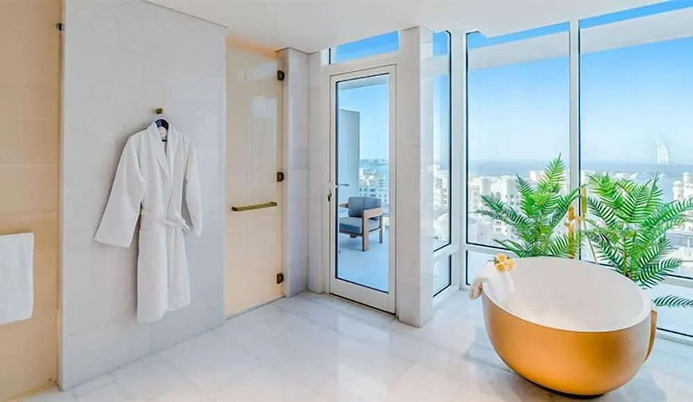 Signature Çatı Katı Süiti (Penthouse)