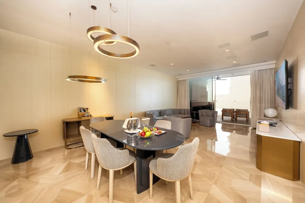 3 BED | Hotel Apartment
