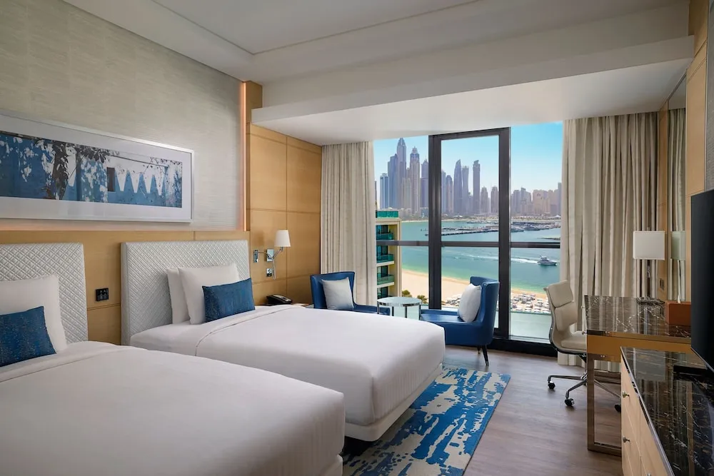 M Club 2 Double Beds Club Lounge - Evening Cocktail Hours, Private Balcony, Direct Access to Beach