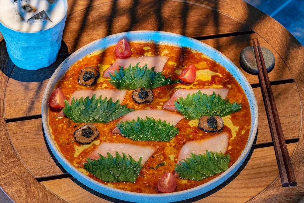 Deluxe Oda, 1 En Büyük (King) Boy Yatak ve Çekyat, Balkon