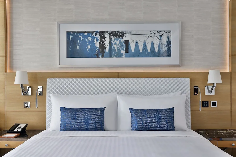 Deluxe Oda, 1 En Büyük (King) Boy Yatak ve Çekyat, Balkon