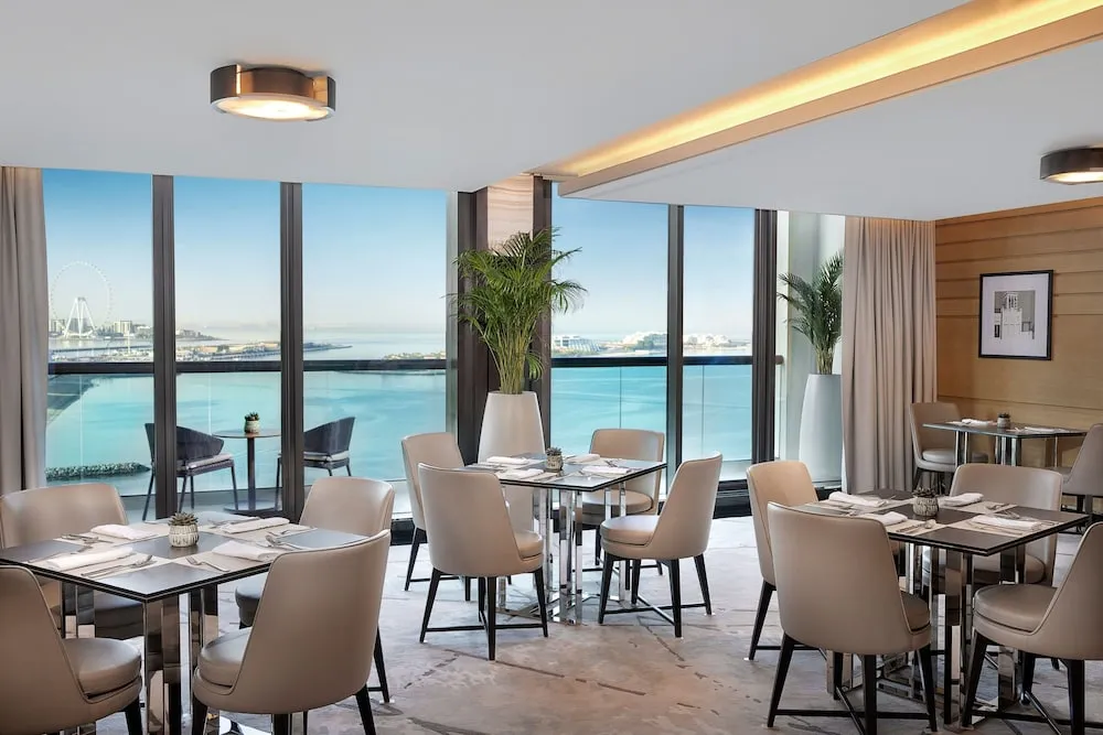 M Club King Bed Club Lounge with Evening Cocktail Hours, Private Balcony, Direct Access to Beach