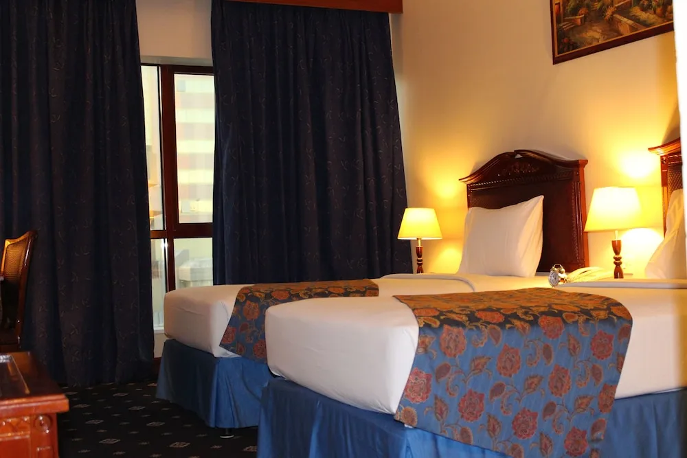 Tek Büyük veya İki Ayrı Yataklı Oda