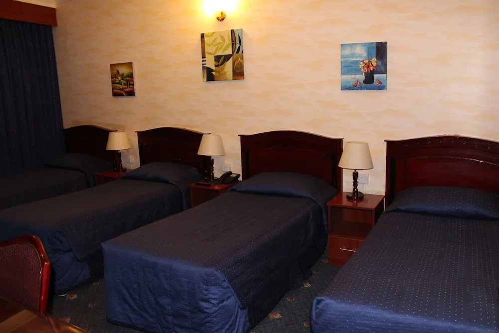 Standard Dört Kişilik Oda