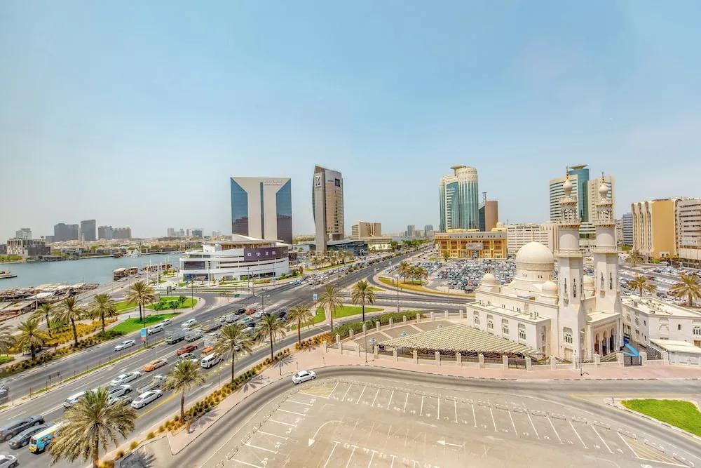 Deluxe Creekview Twin Bed