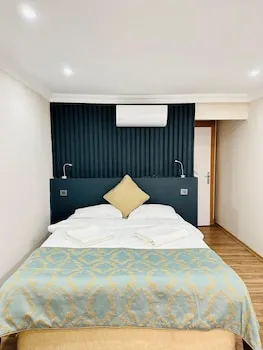Fii Hotel