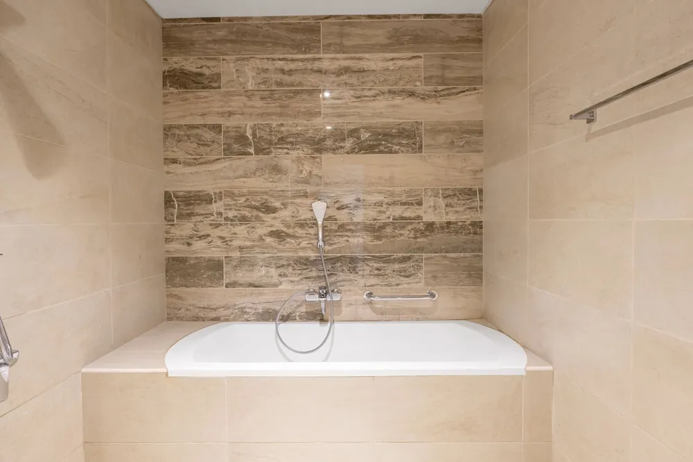 Ultra Deluxe Palm 1BR Apartment