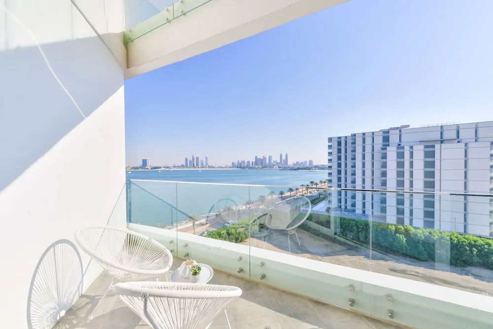 Ultra Deluxe Palm 2BR Apartment