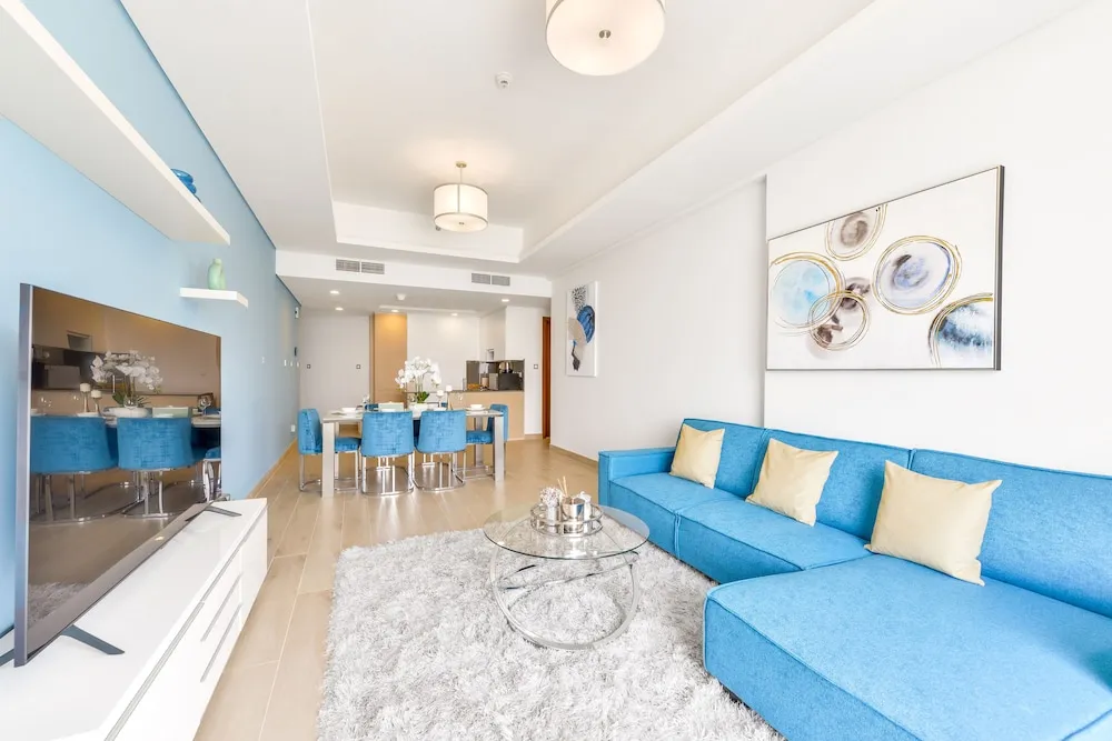 Ultra Deluxe Palm 2BR Apartment