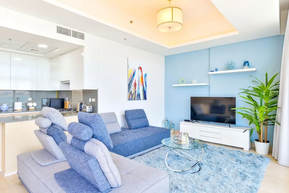 Ultra Deluxe Palm 2BR Apartment