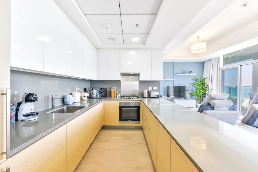 Ultra Deluxe Palm 2BR Apartment