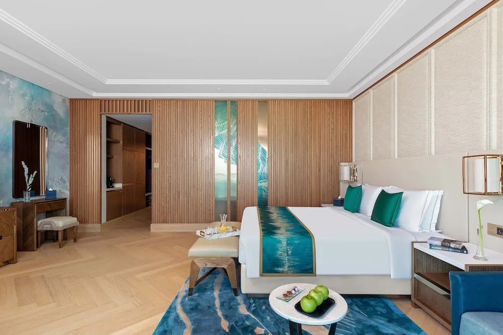 Family Oda, 1 En Büyük (King) Boy Yatak, Deniz Manzaralı (Luxury)