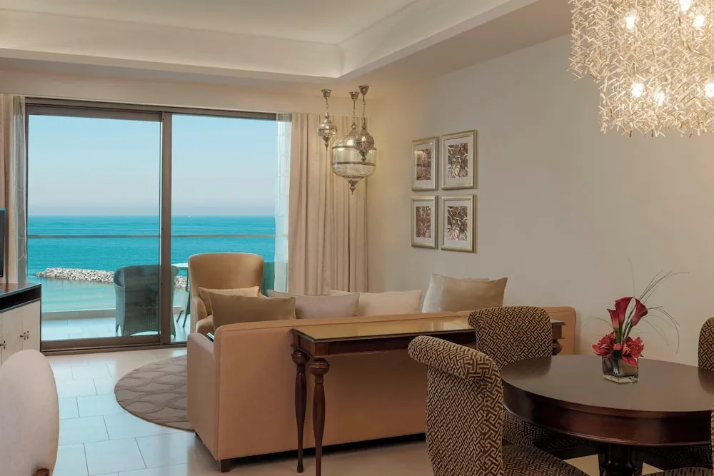 Süit, 1 Yatak Odası, Balkon (Sea View)