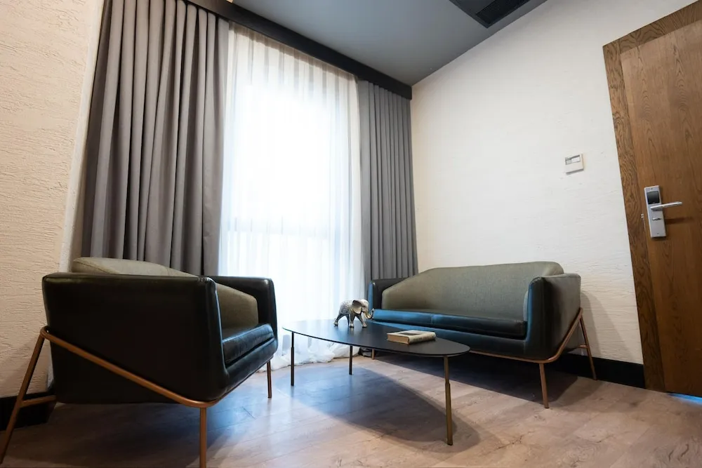 Junior Suite City View