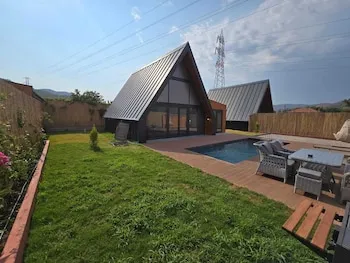 Rest Bungalow