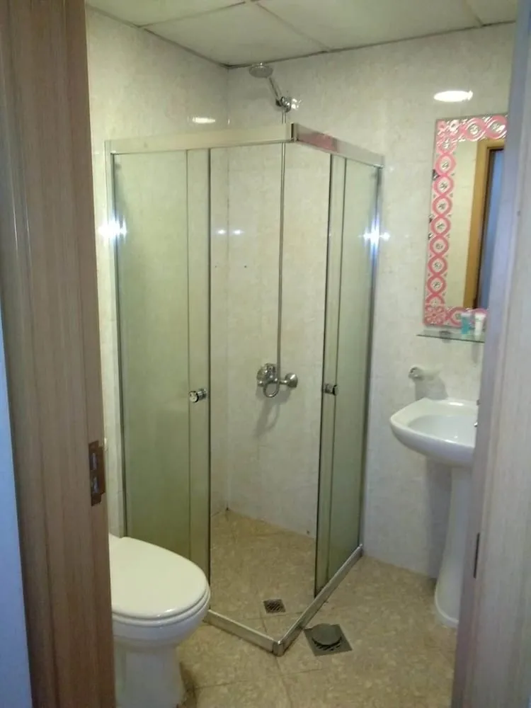 Standard Stüdyo, 1 Büyük (Queen) Boy Yatak, Sigara İçilebilir, Şehir Manzaralı