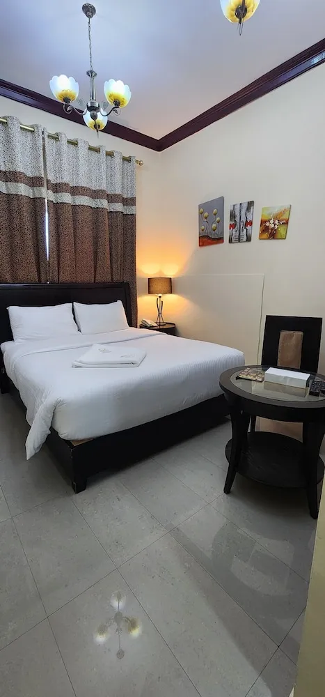 Standard Stüdyo, 1 Büyük (Queen) Boy Yatak, Sigara İçilebilir, Şehir Manzaralı