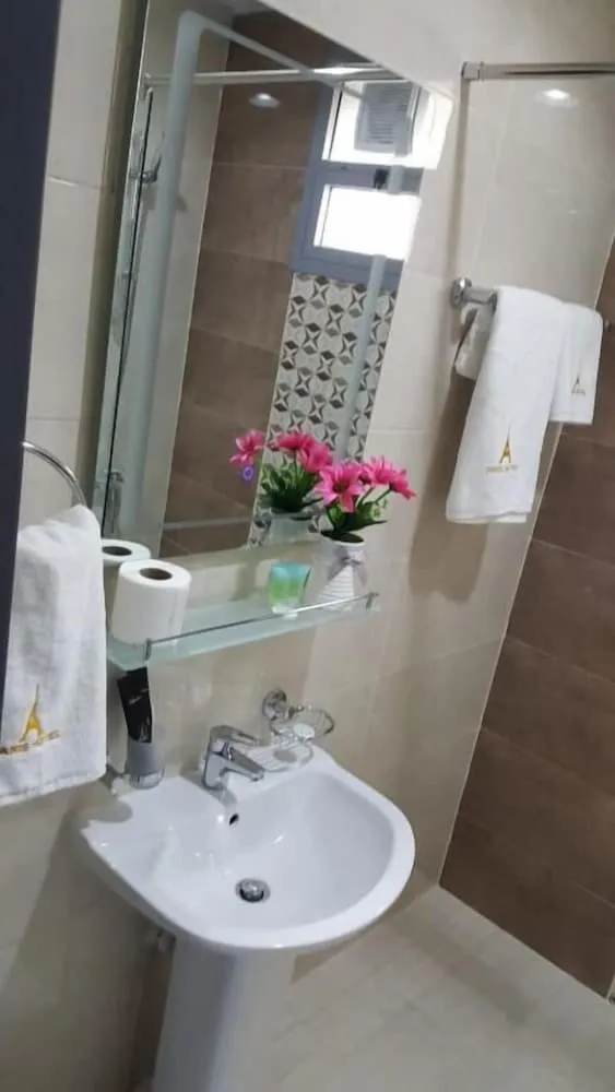 Standard Tek Büyük veya İki Ayrı Yataklı Oda, 1 Yatak Odası
