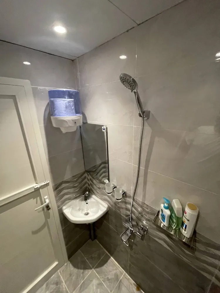Comfort Tek Büyük Yataklı Oda