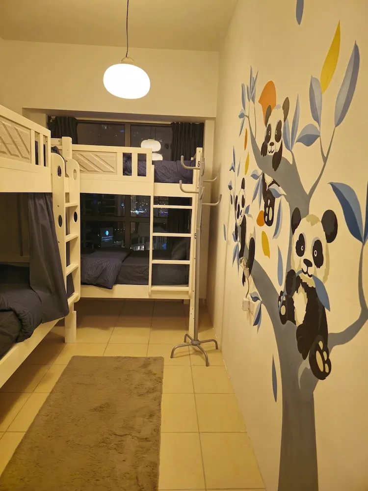 Standard Ortak Ranzalı Oda, Karma Ranzalı Oda, Balkon, Havuz Manzaralı