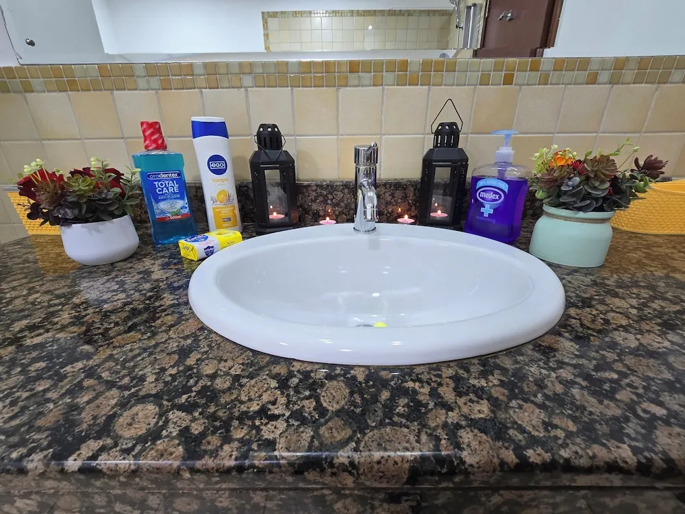 Standard Ortak Ranzalı Oda, Karma Ranzalı Oda, Balkon, Havuz Manzaralı