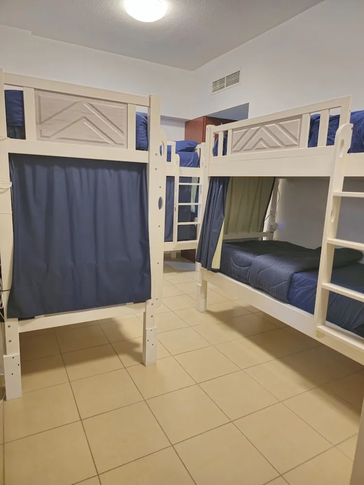 Standard Ortak Ranzalı Oda, Karma Ranzalı Oda, Banyolu/Duşlu, Okyanus Manzaralı