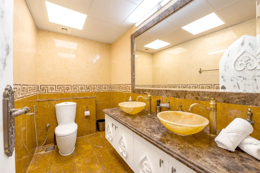 Deluxe 3BR Apartment plus maids room