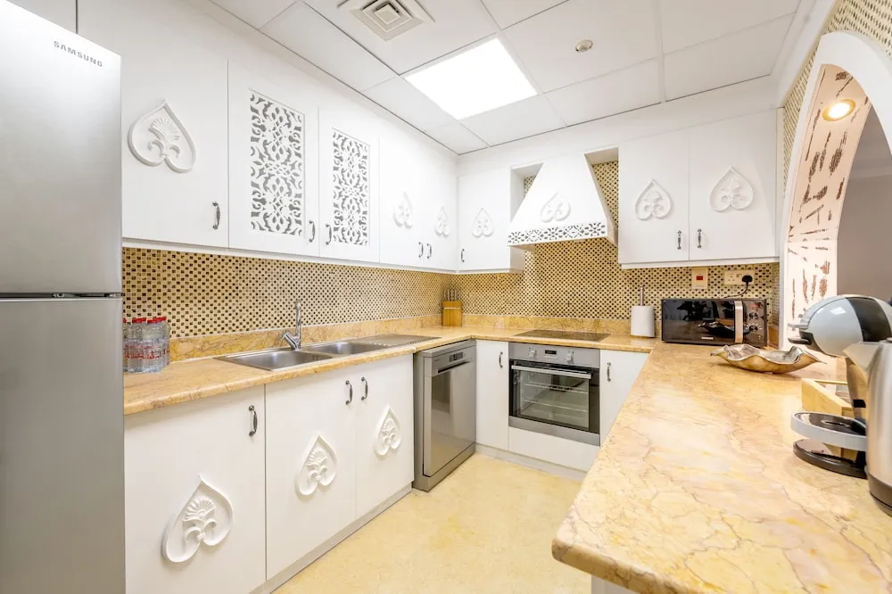 Deluxe 3BR Apartment plus maids room