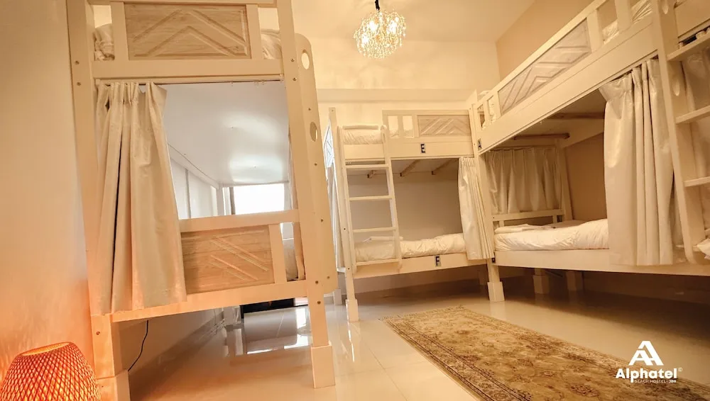 Shared Dormitory, 6-bed Mixed Dorm, R1