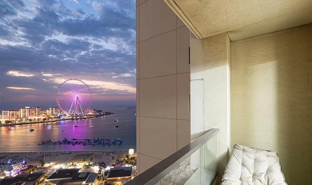 Premium Shared Mix Dormitory