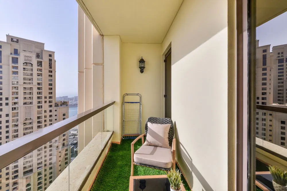 Deluxe 2BR Apartment - Marina View