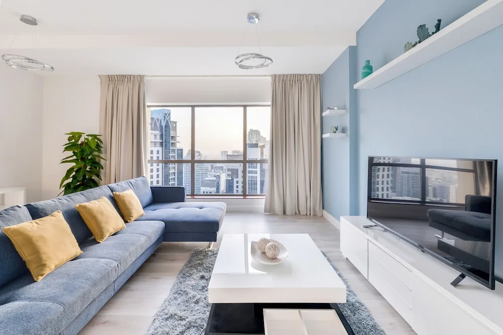 Deluxe 2BR Apartment - Marina View