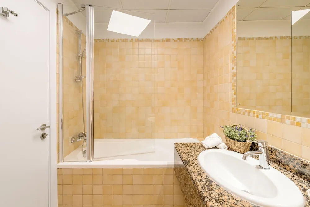 Deluxe 2BR Apartment - Marina View