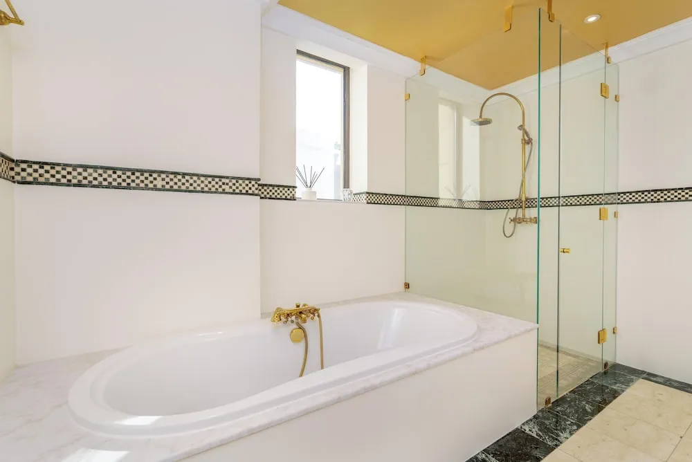 Luxury Çatı Katı Süiti (Penthouse), Okyanus Manzaralı
