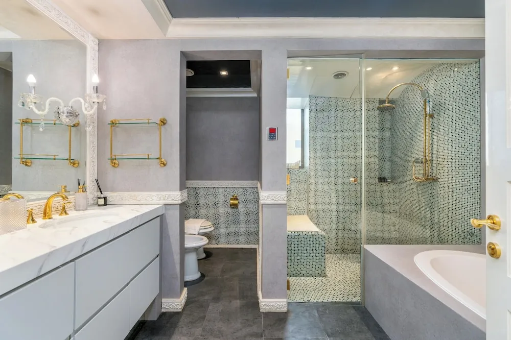 Luxury Çatı Katı Süiti (Penthouse), Okyanus Manzaralı