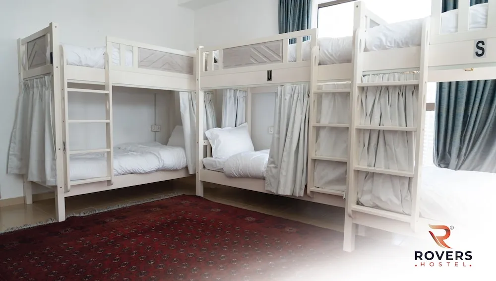Shared Dormitory, 12-bed Mixed Dorm, R3