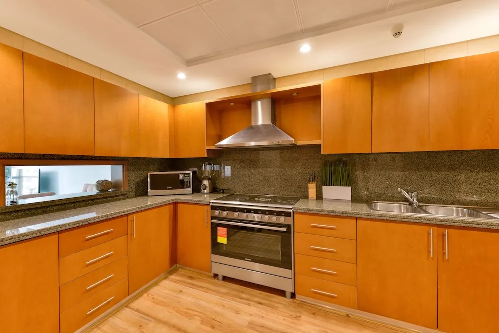 Deluxe 2BR Apartment