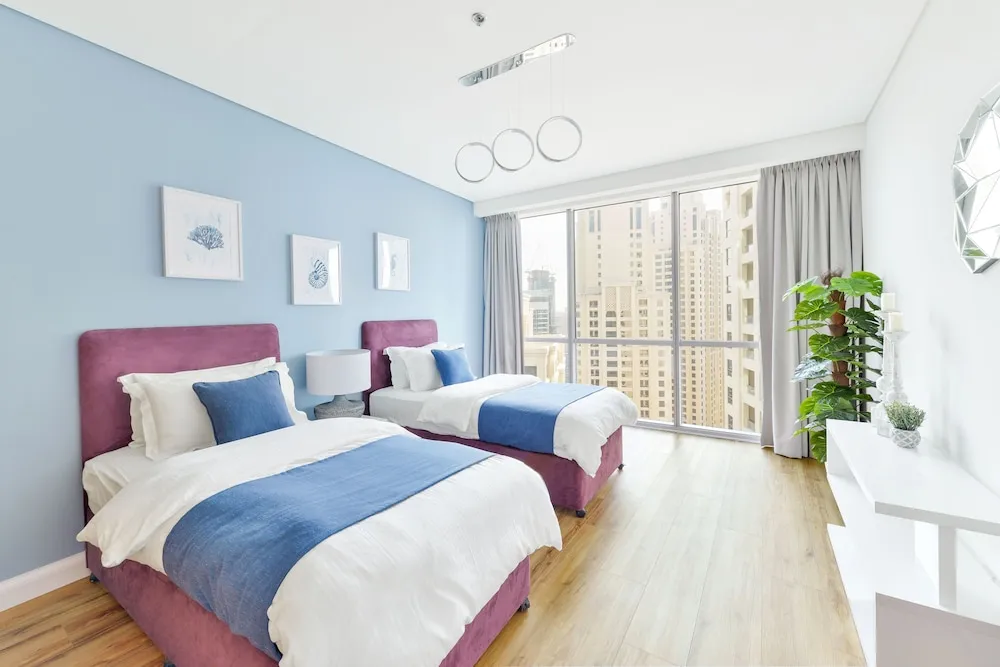 Deluxe 2BR Apartment