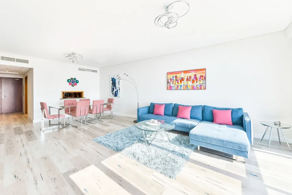 Deluxe 2BR Apartment plus maids room