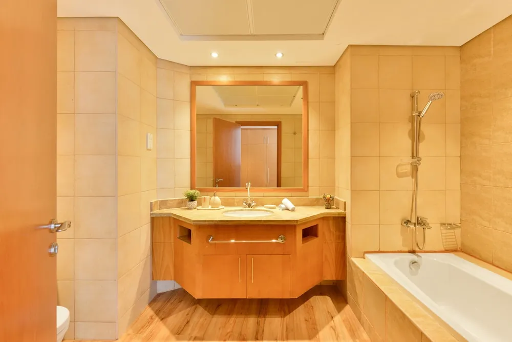 Deluxe 2BR Apartment plus maids room