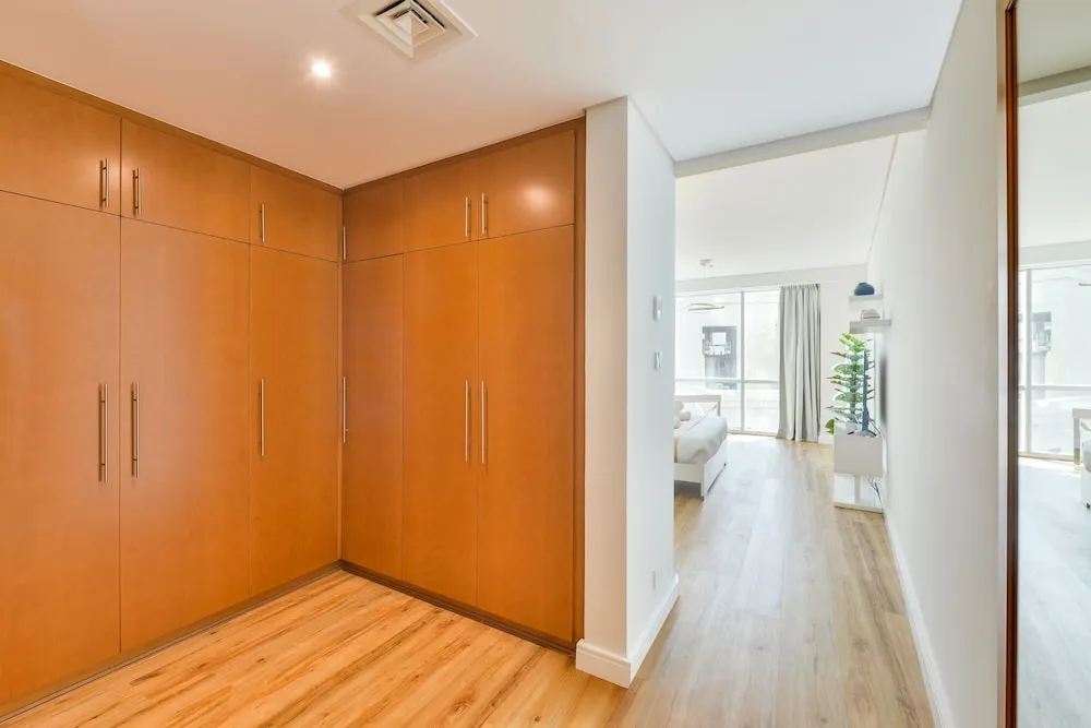 Deluxe 3BR Apartment plus maids room