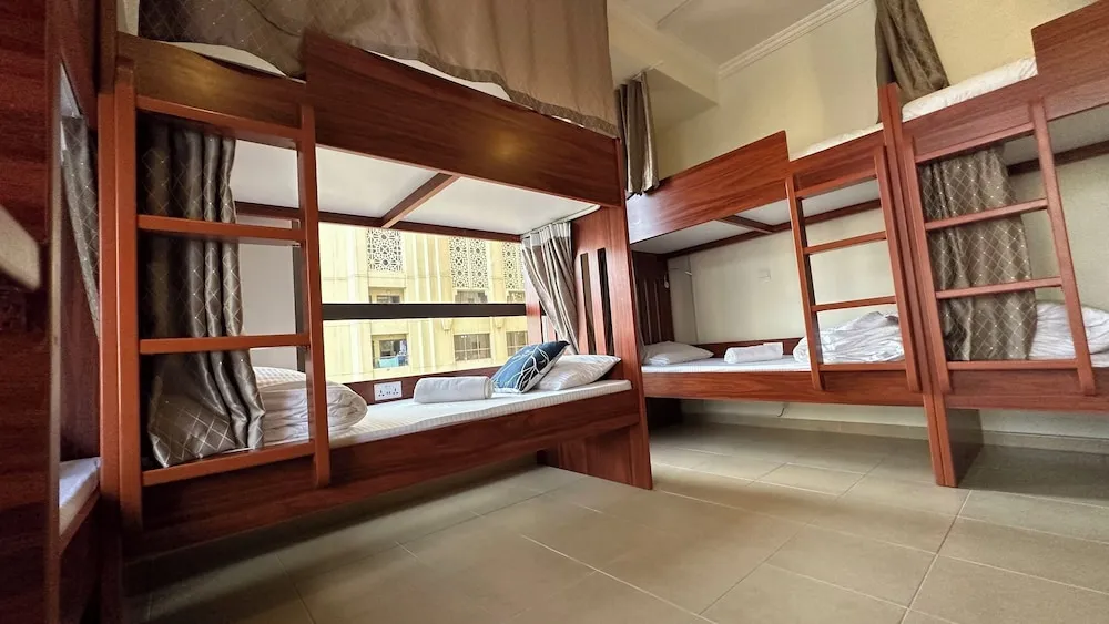 Comfort Ortak Ranzalı Oda, Şehir Manzaralı