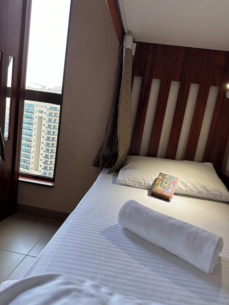 Comfort Ortak Ranzalı Oda, Şehir Manzaralı