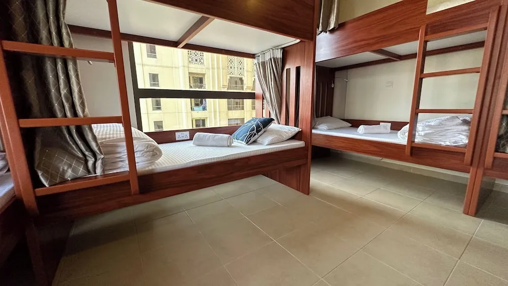 Comfort Ortak Ranzalı Oda, Şehir Manzaralı