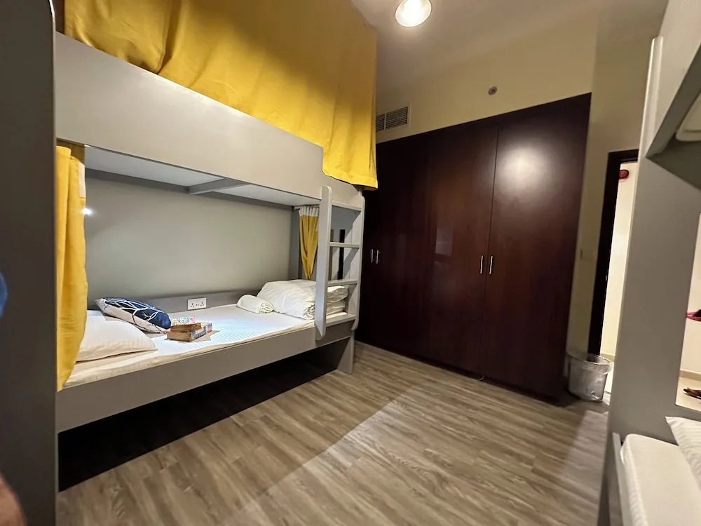 Deluxe Ortak Ranzalı Oda, Şehir Manzaralı