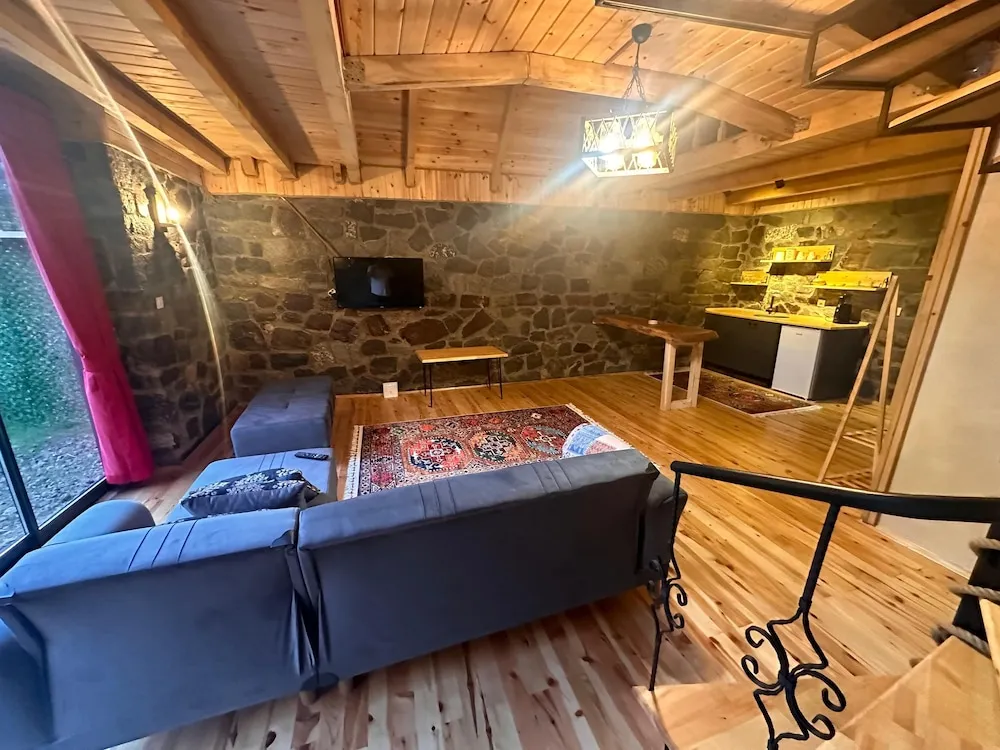Deluxe Dört Kişilik Oda, Nehir Manzaralı